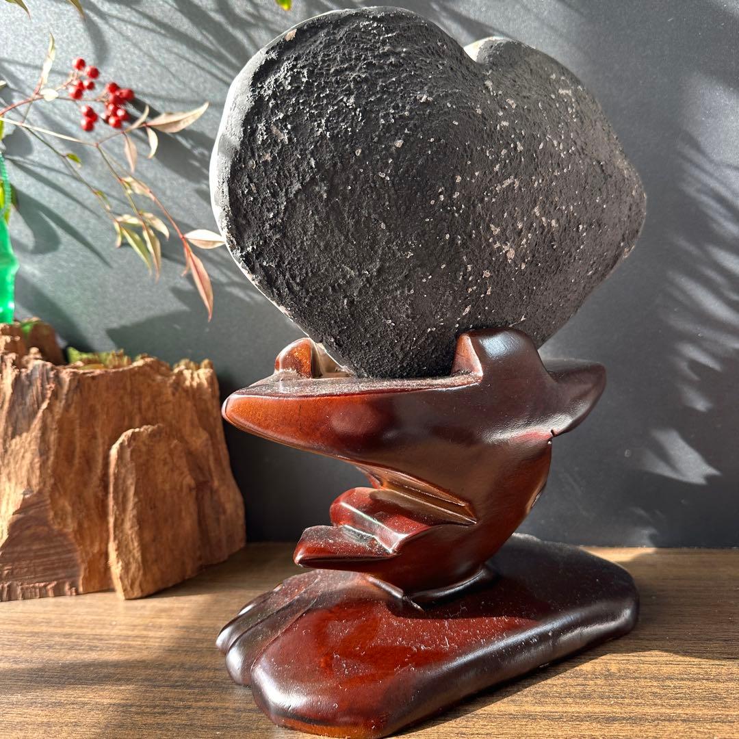 天然石 カルサイト共生シトリンのハート　置物　台座付きG.287