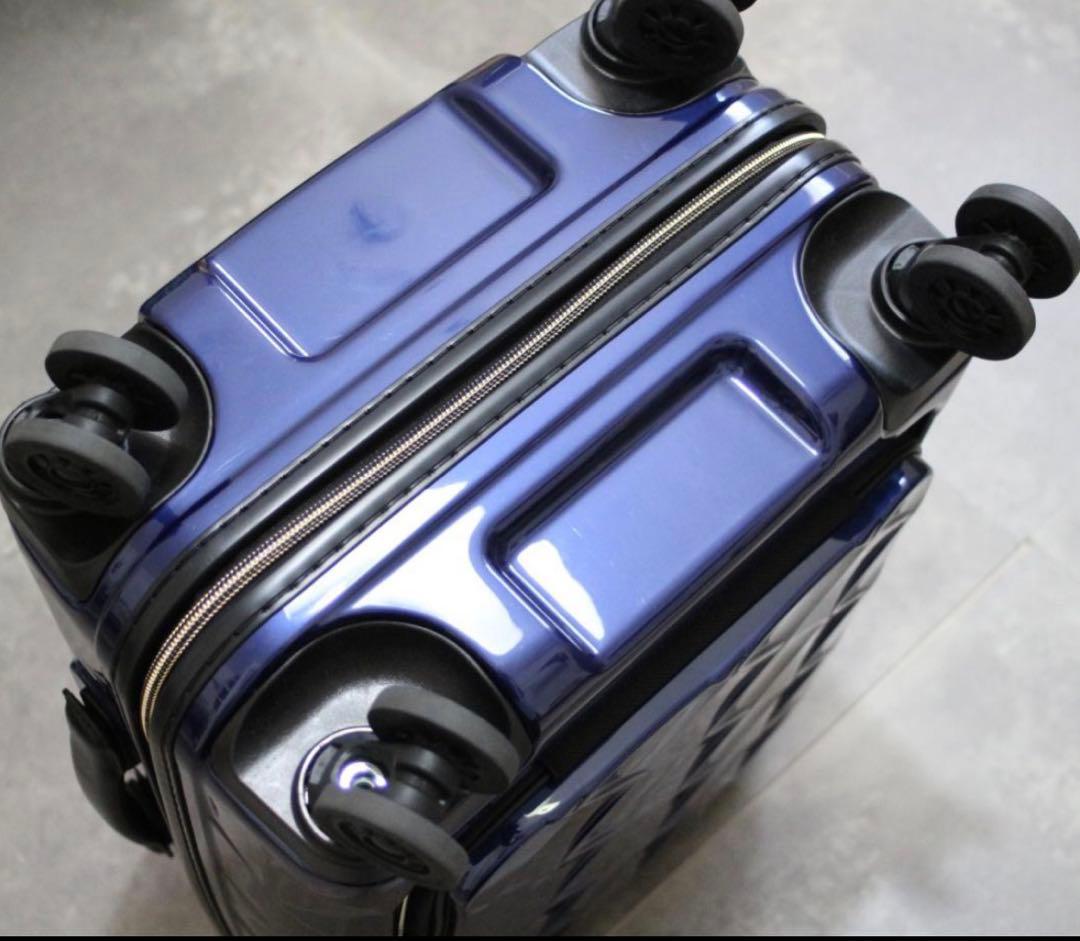 美品 Stratic キャリーケース TSAロック 機内持ち込み可 33L