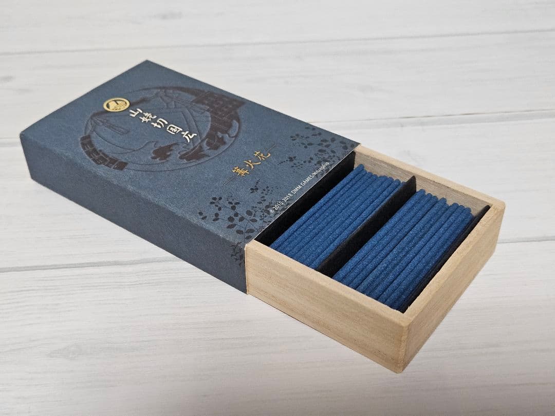 刀剣乱舞 日本香堂 コラボお香 10種セット 鶴丸 他 ※香立て一部欠品あり