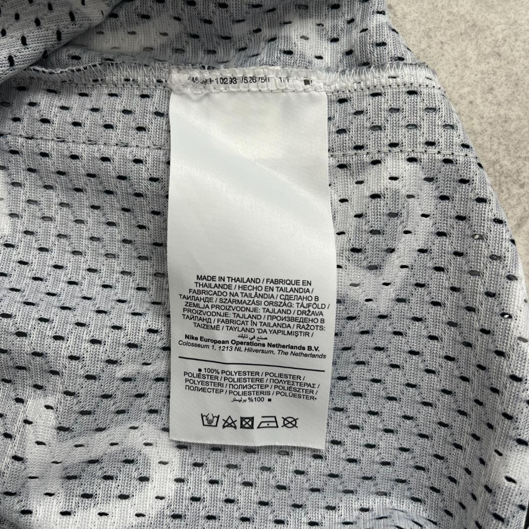 【極美品】ナイキ×パリサンジェルマン×ジョーダン/タンクトップ/総柄/XL/黒