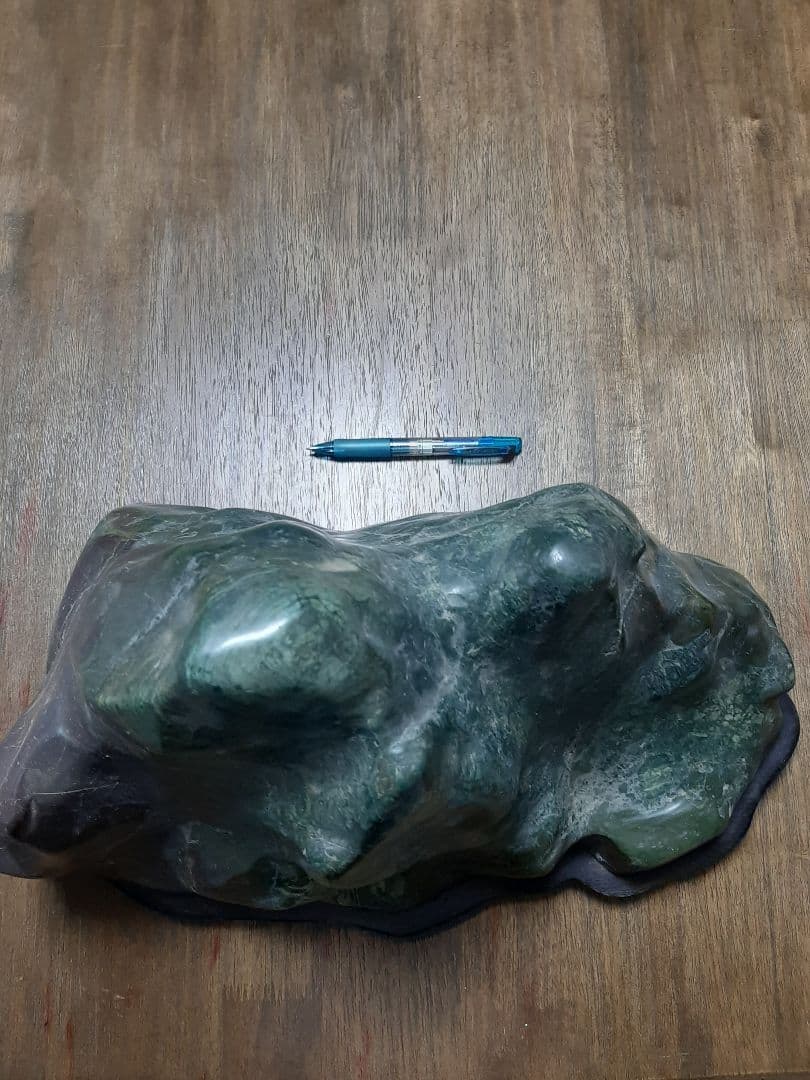 観賞石　緑石　水石