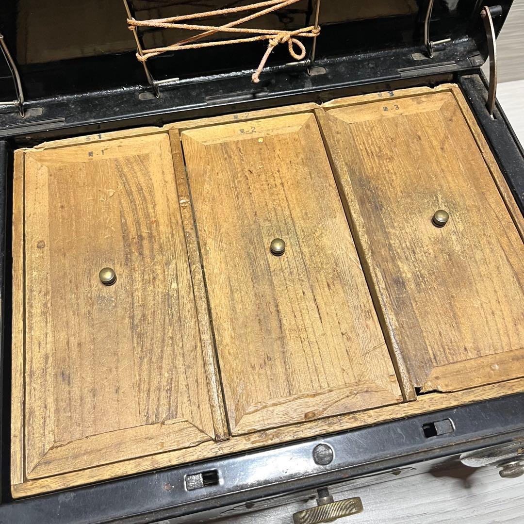 アンティーク　金庫　MILLIONAIRE Cash Box