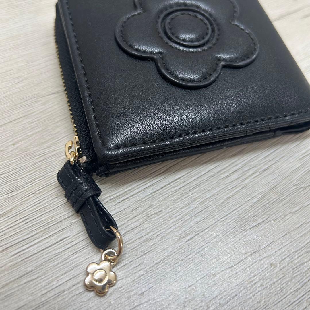 【ここばな】極美品✨MARY QUANT マリークワント 二つ折り財布