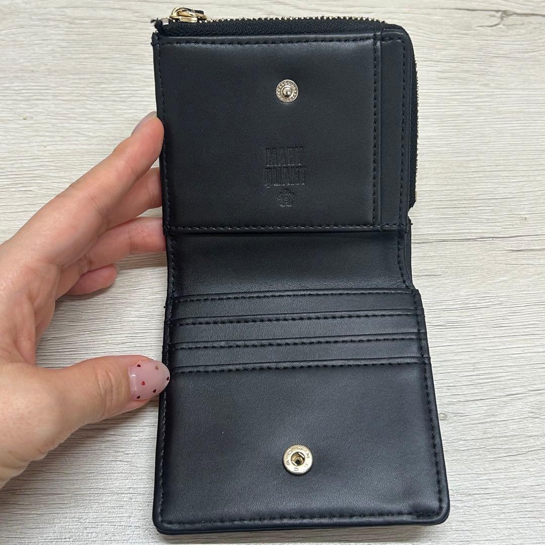 【ここばな】極美品✨MARY QUANT マリークワント 二つ折り財布