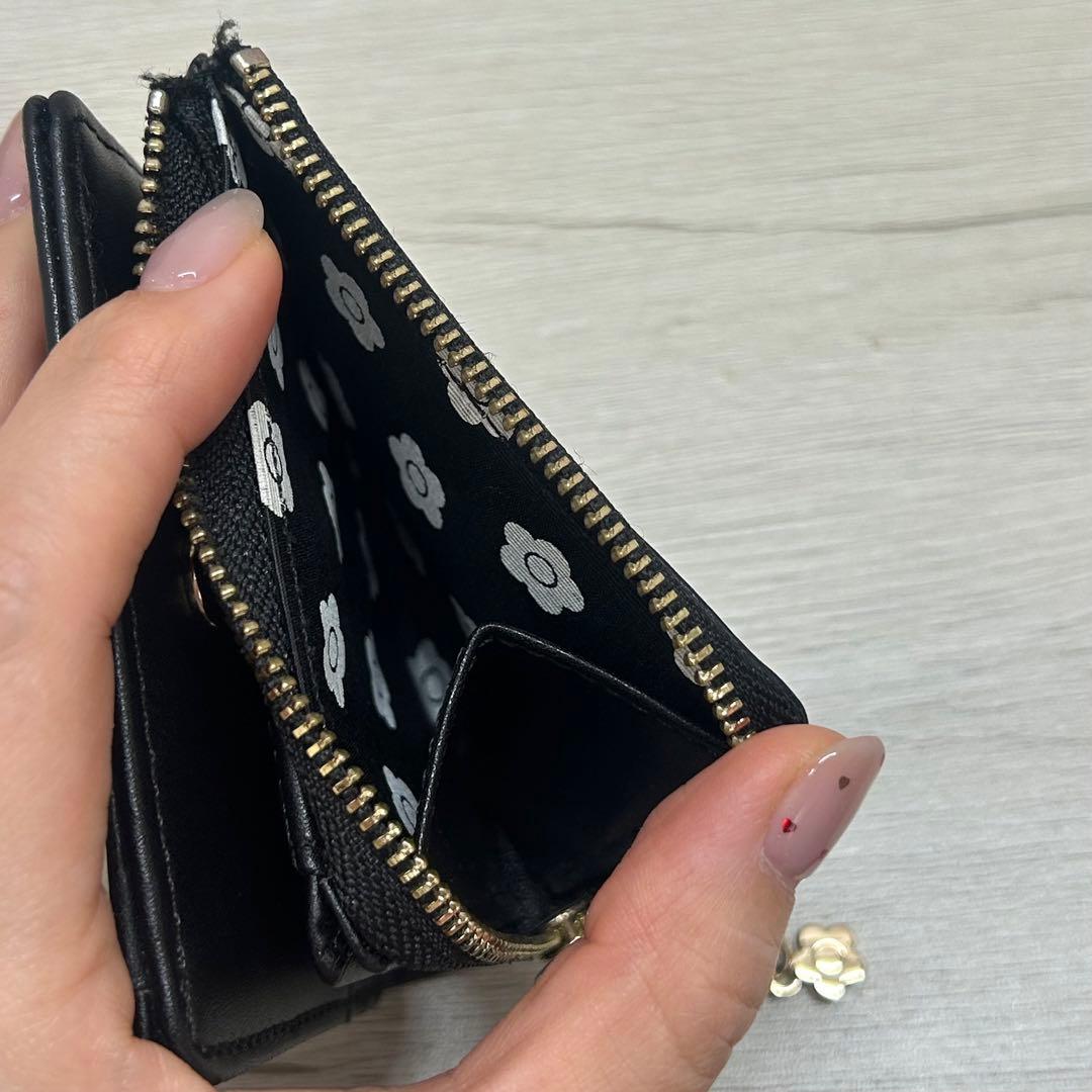 【ここばな】極美品✨MARY QUANT マリークワント 二つ折り財布
