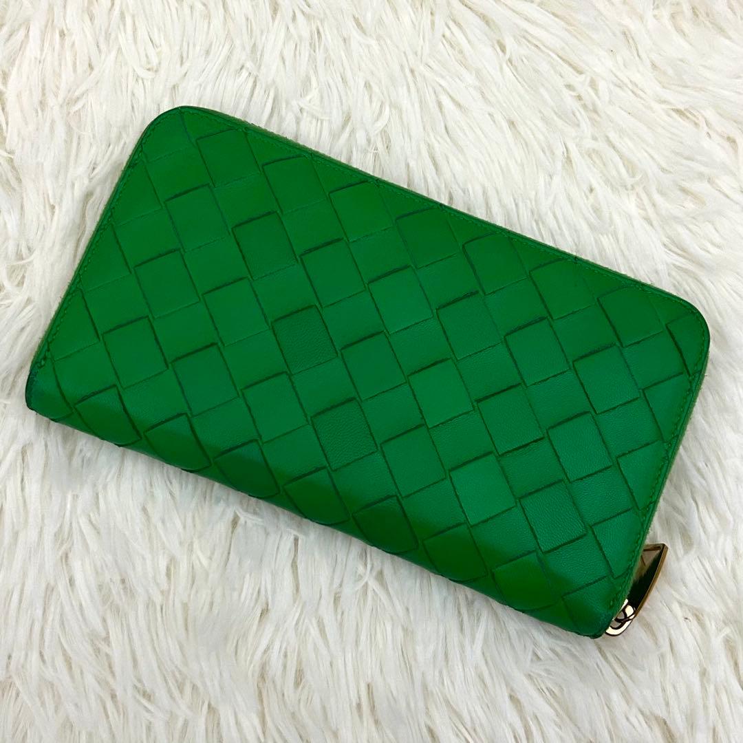 【美品】BOTTEGA VENETA イントレチャート ラウンドジップ 長財布