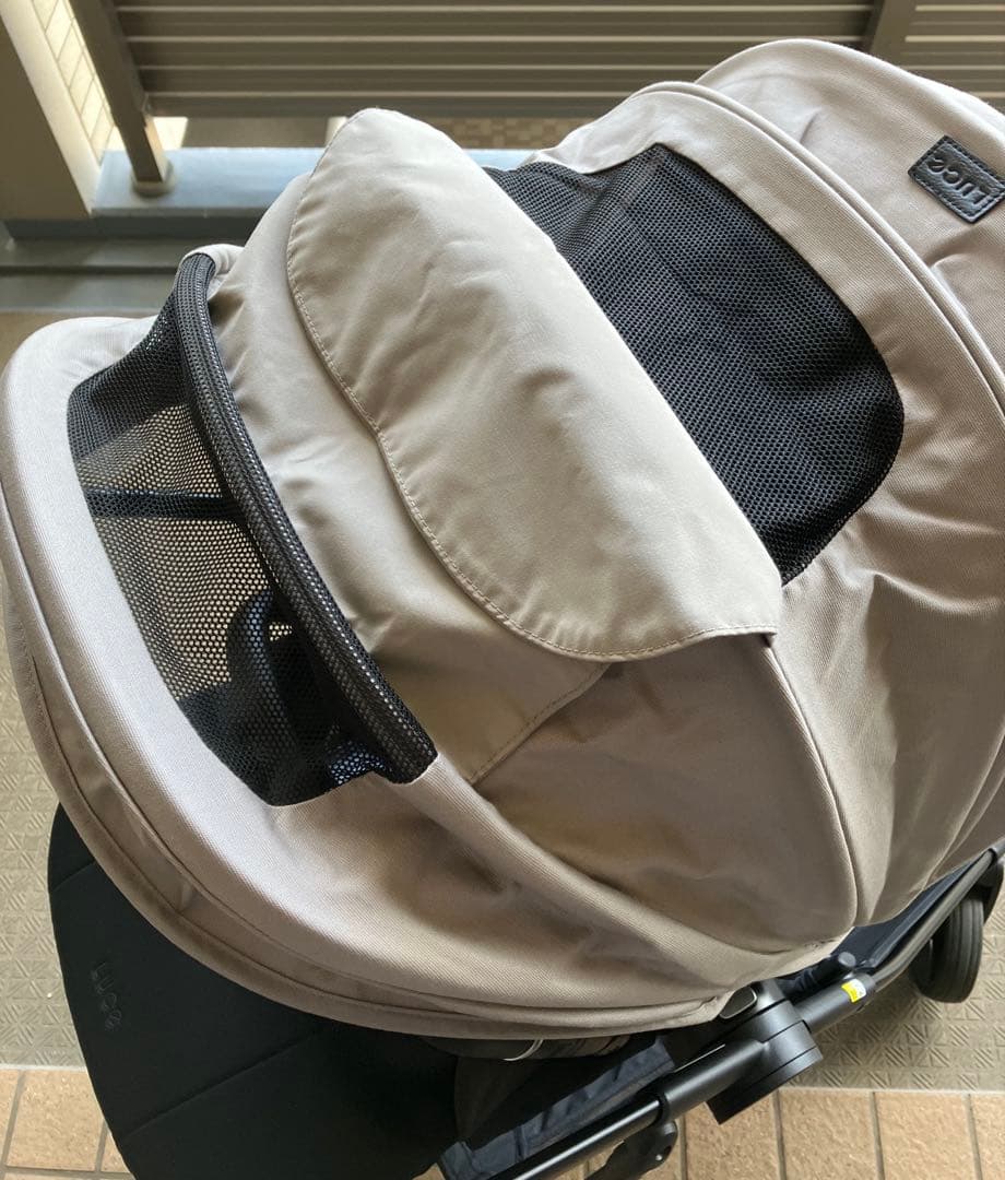 【2025年購入／使用回数少美品】アップリカ ルーチェフリー ベージュ