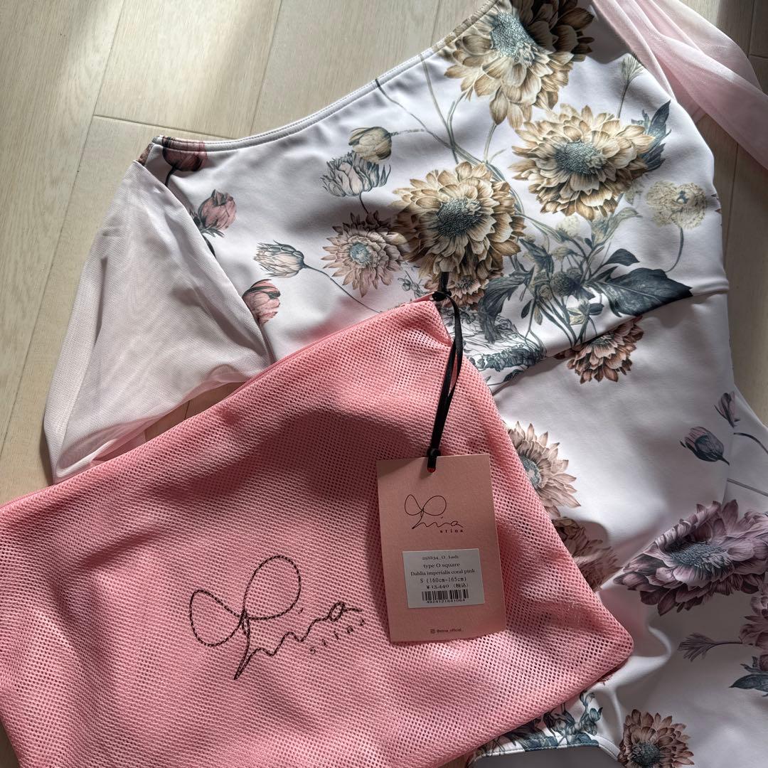 ま*ん様 stina レオタード　Sサイズ