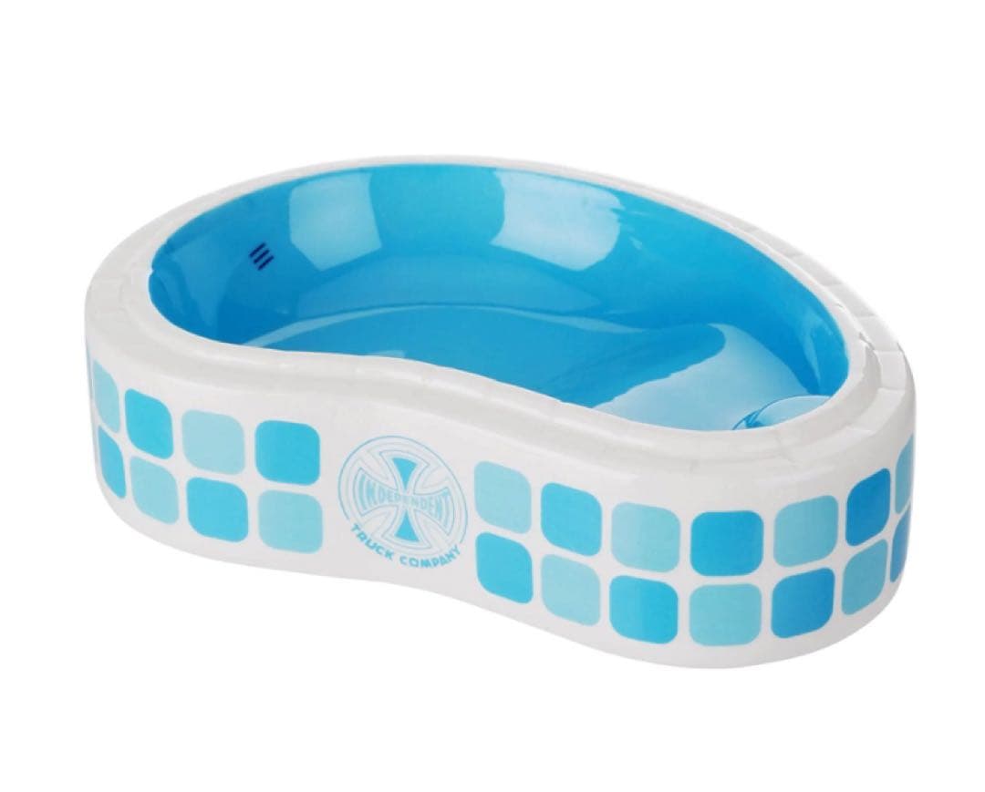 independent インディペンデント　置物　スケート