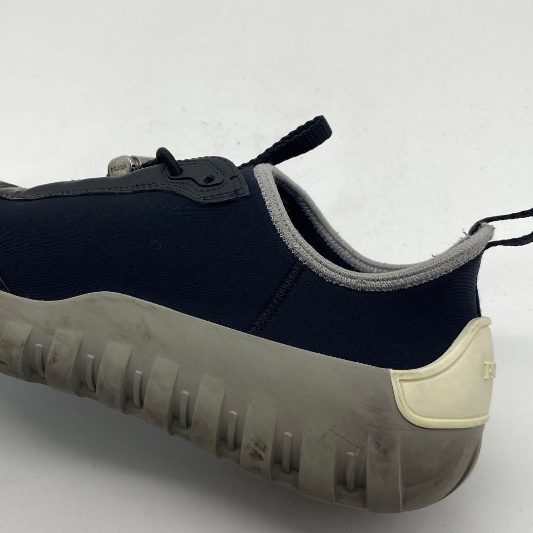プラダスポーツ　プラダ　スニーカー　スリッポン