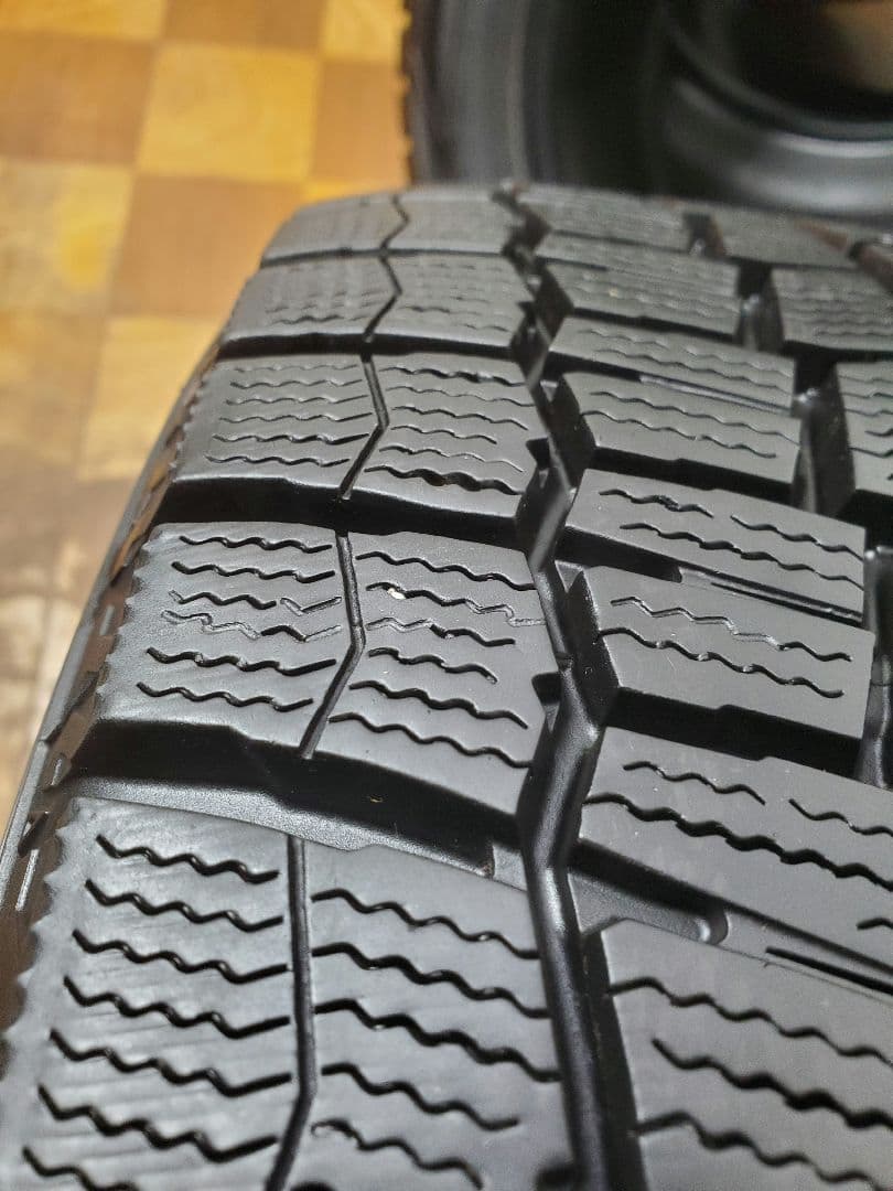 195/65R15 スタッドレス ダンロップ WM02