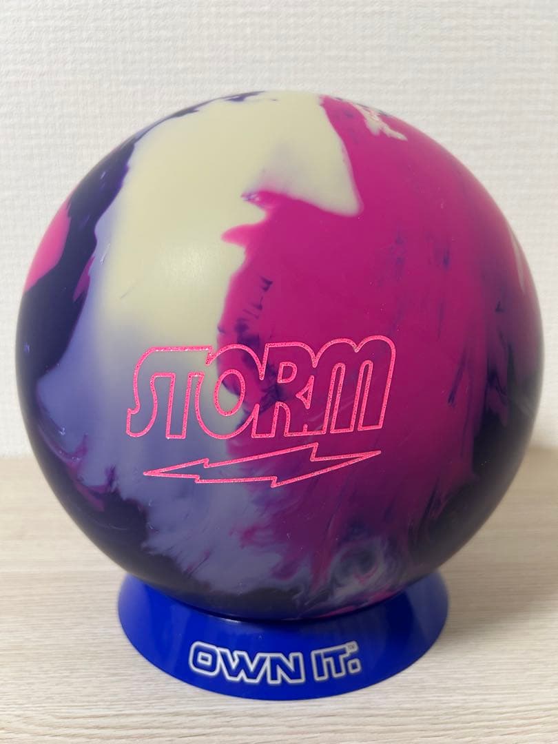 ボウリング　アイオンマックス(15ポンド新品)