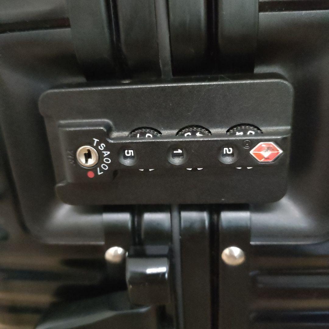 LANZZO ランツォ スーツケース 4輪 アルミ 機内 黒 TSA 33L