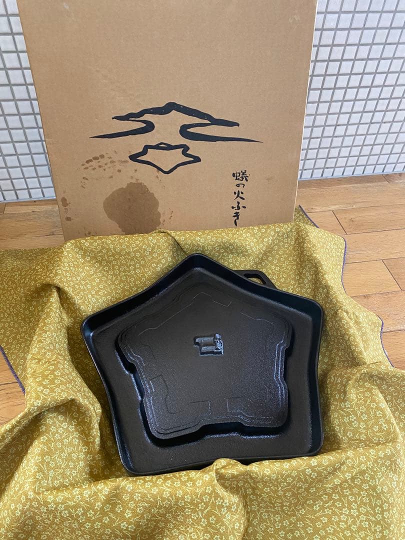 【新品レア】 函館史跡『五稜郭』 のジンギスカン鍋蟻の火ふき - ウエノヤマ技巧