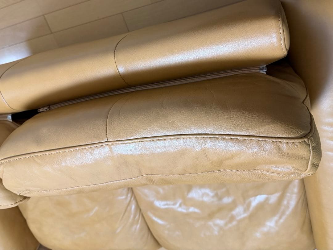 unico ウニコ「MOLN(モルン)」レザー 2人掛けソファ 東京琦玉取引限定