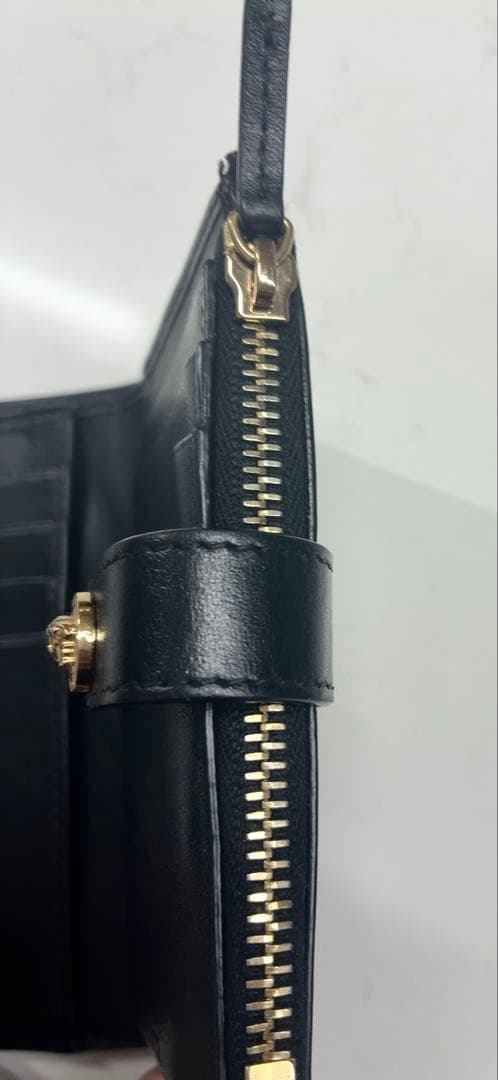 VERSACE ブラック 二つ折り財布　メンズレディース男女兼用　ヴェルサーチェ