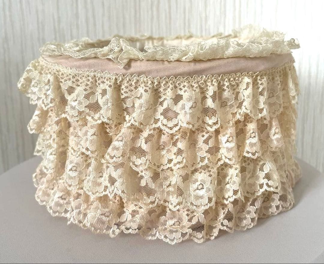 サエラ お人形 小物入れ付き クリーム色 ピンク