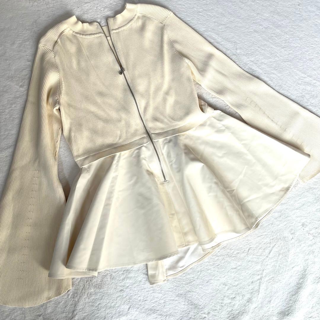 美品✨アダムエロペ　ペプラムコンビニ ットプルオーバー　トップス　ニット　白