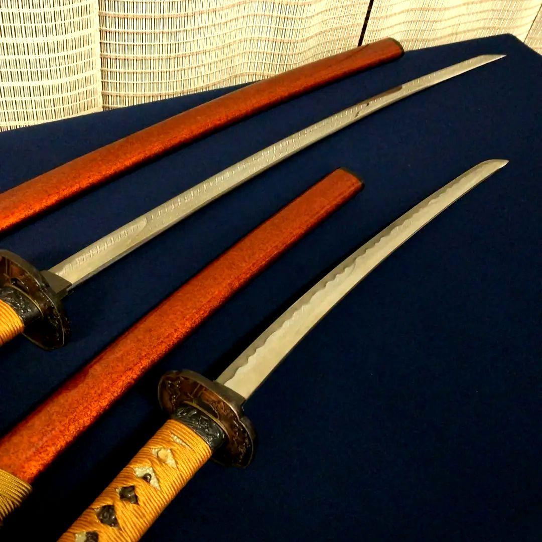 ☆期間限定特価！【模造刀大/小ペア美品】