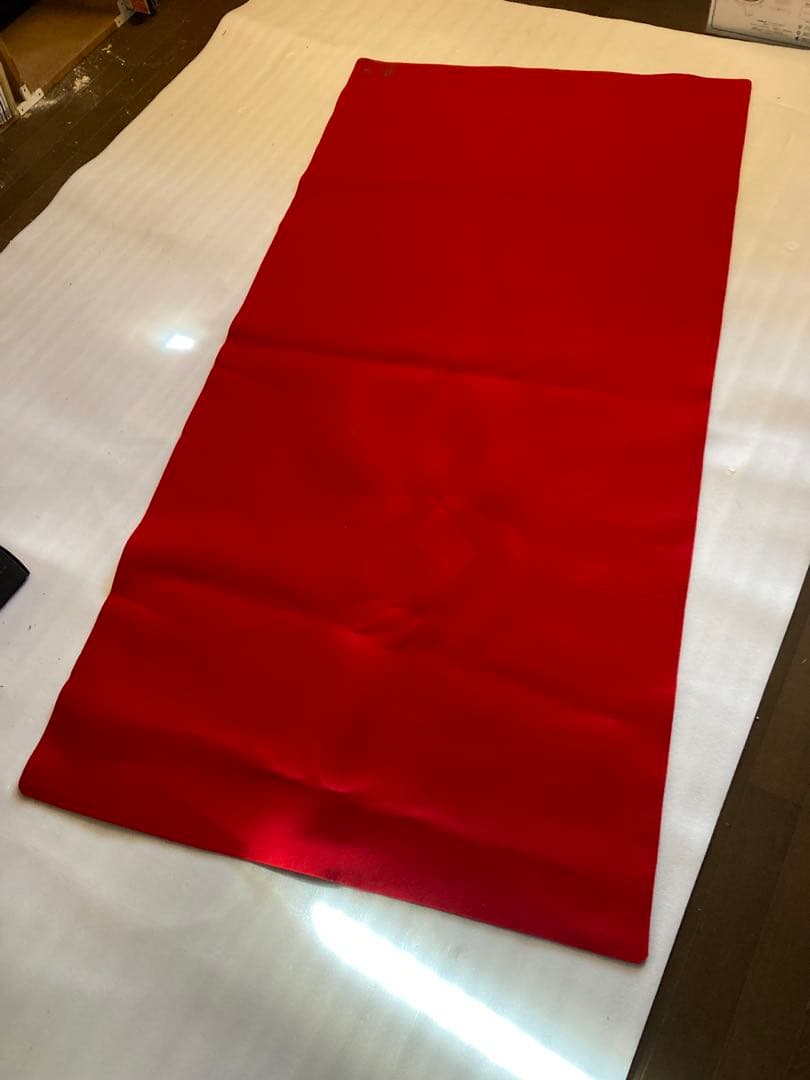 天壇　緋毛氈　1870 x 945