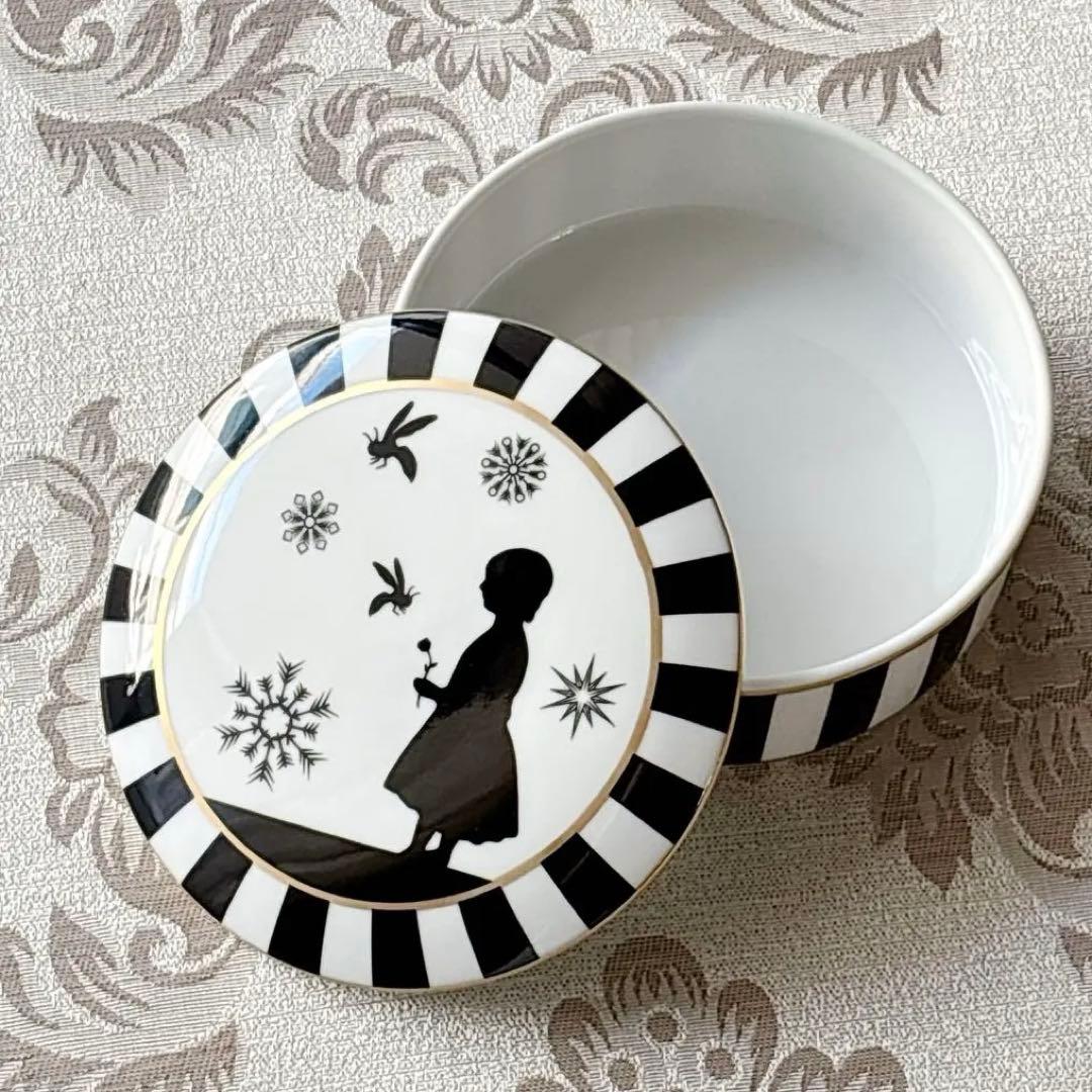 未使用★リチャードジノリ★クリスマス限定★ラウンドボックス　小物入れ