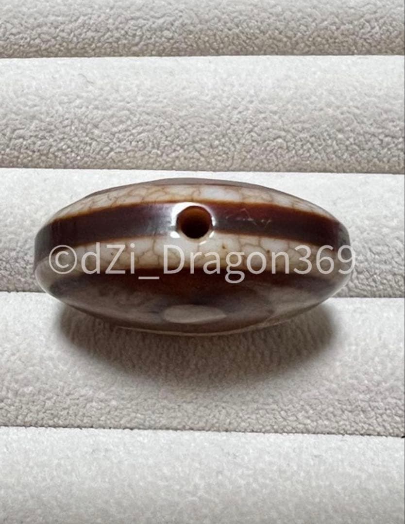 dZi beadsジービーズ 西蔵 玉髄 上肯 龍紋 陰陽太極図天珠（板珠）