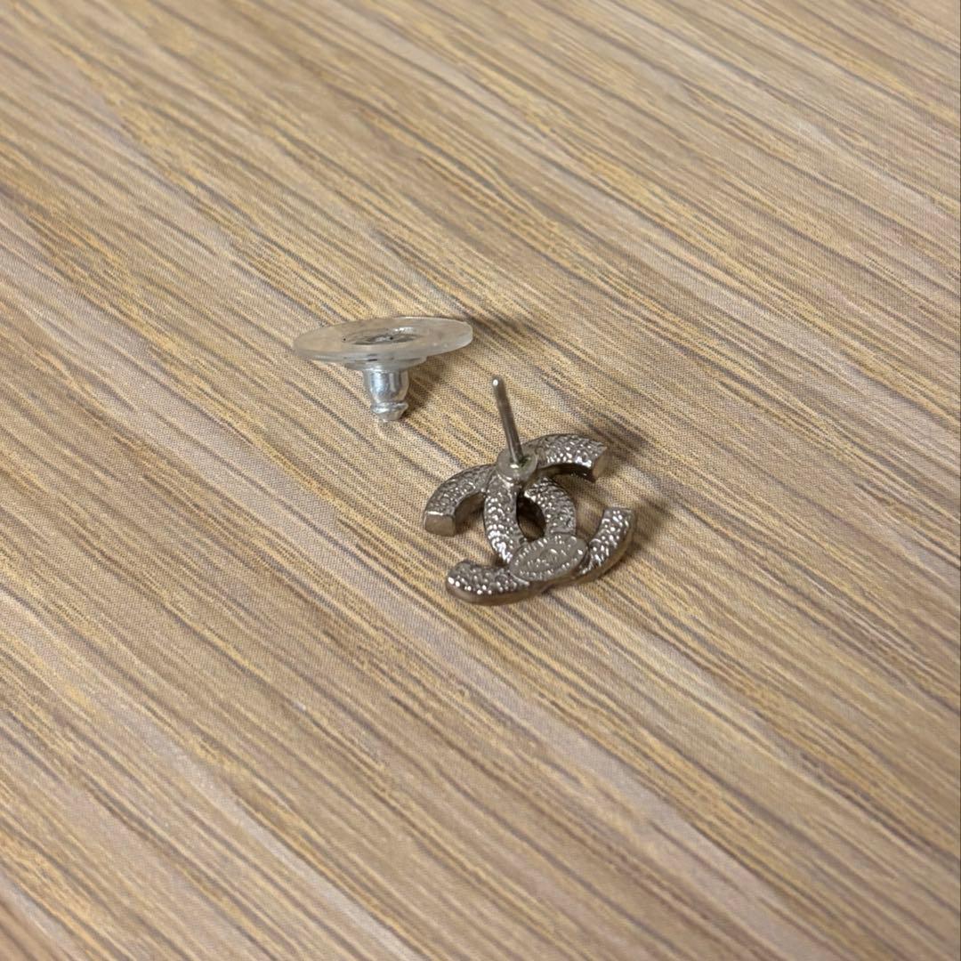 CHANEL シャネル ココ ラインストーン ピアス 片耳 F19V