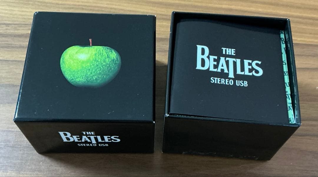ザ・ビートルズBOX(限定生産品)(USBメモリ)