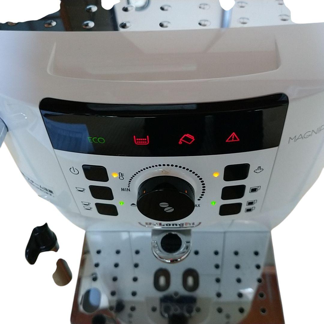 デロンギ マグニフィカS コンパクト全自動コーヒーマシーン