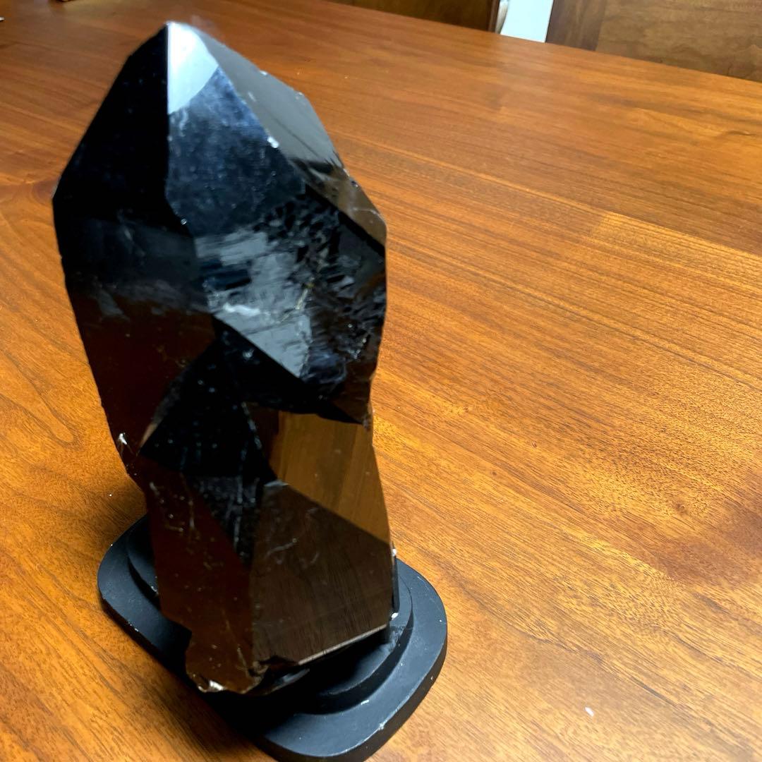 モリオン　ブラジル産　黒水晶　1.8キロ