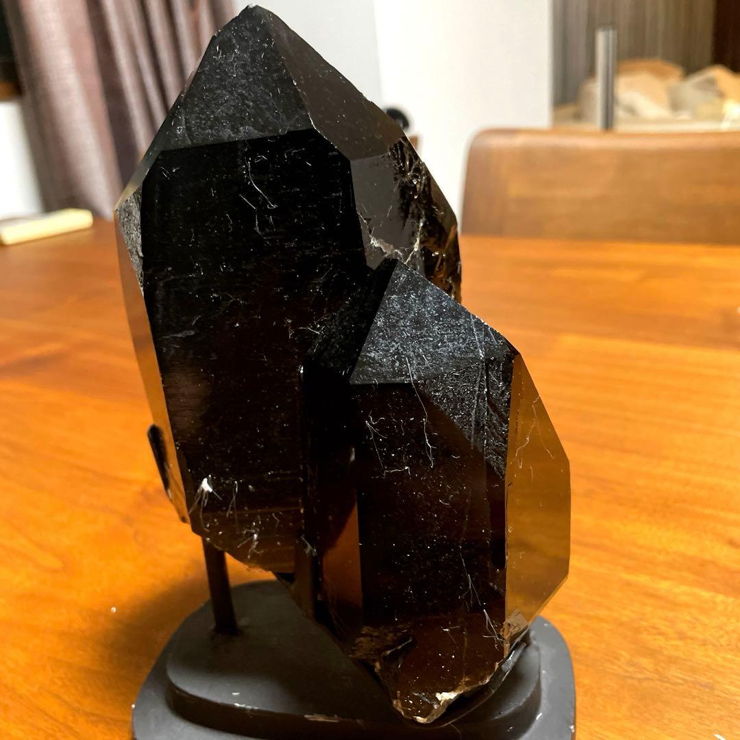 モリオン　ブラジル産　黒水晶　1.8キロ