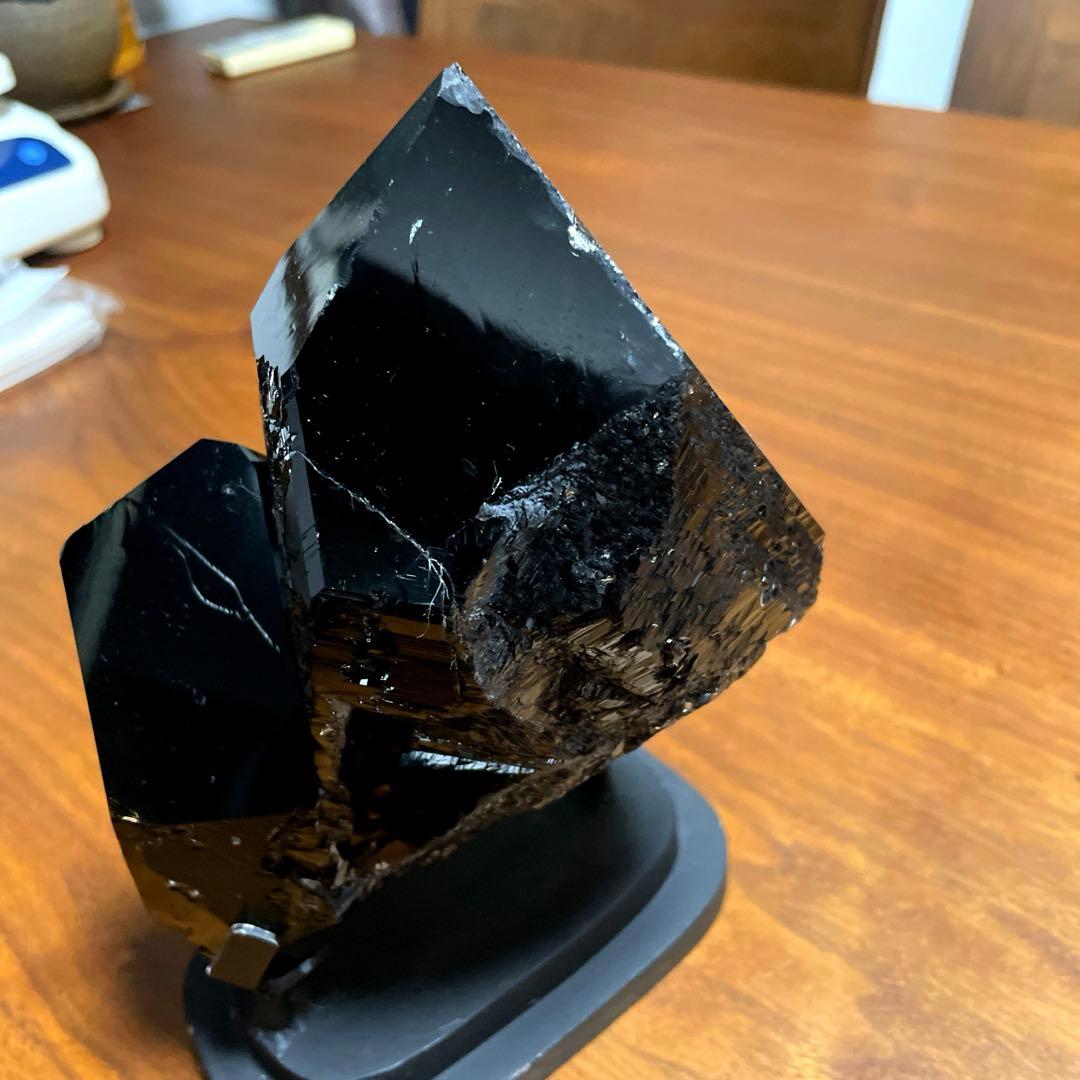 モリオン　ブラジル産　黒水晶　1.8キロ