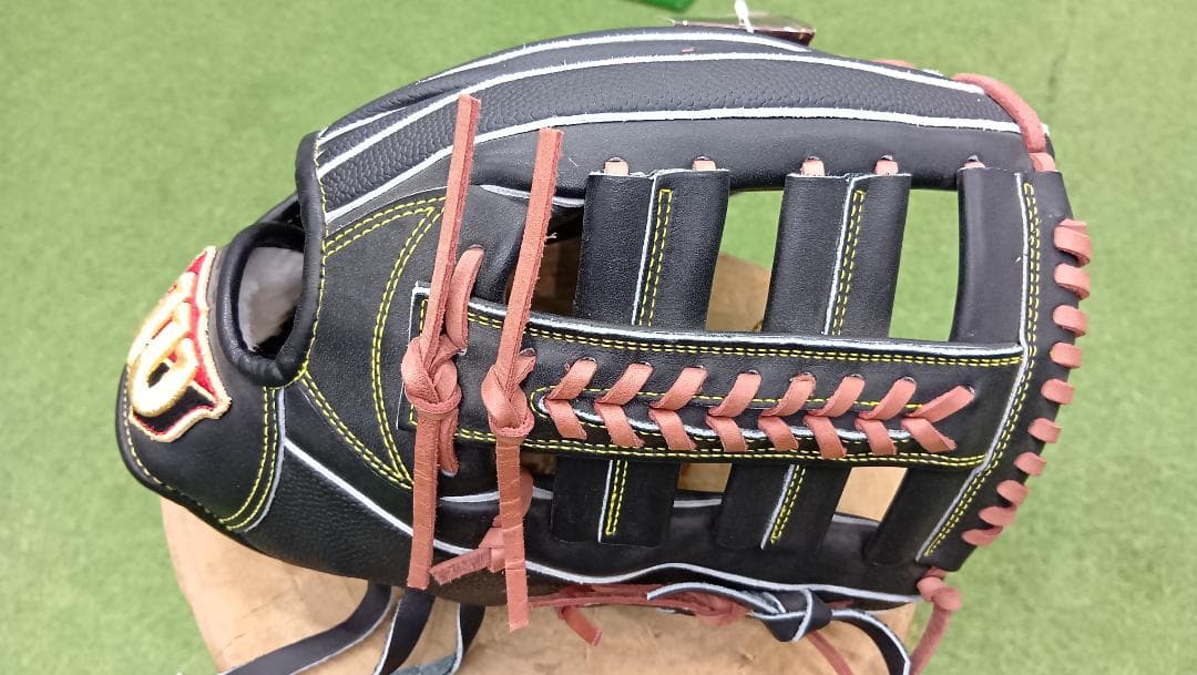 Wilson 硬式グローブ 右投げ ブラック　新品