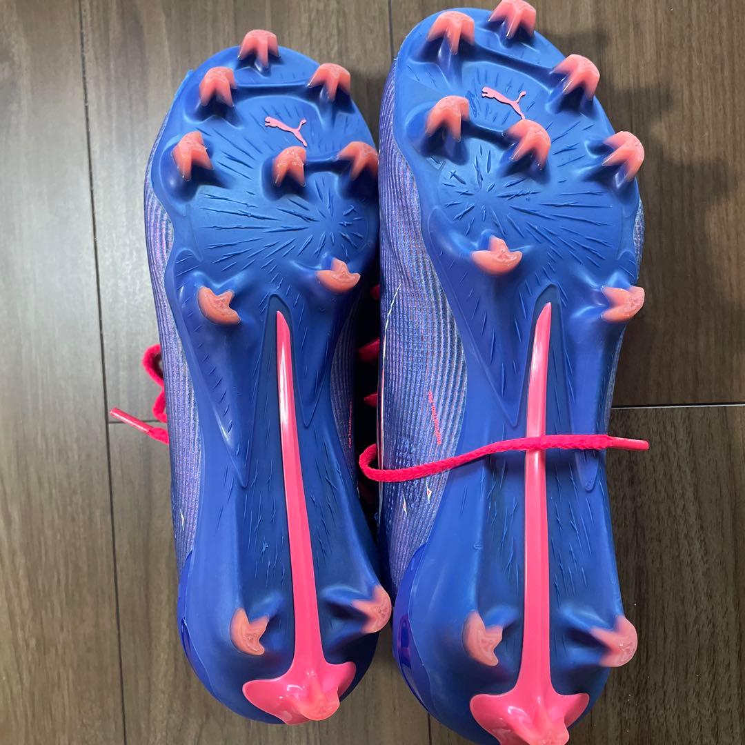 青紫色 サッカーシューズ・スパイクPUMA