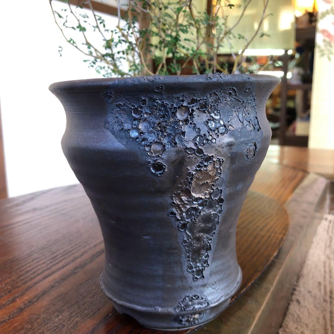 ￼作家物　￼銀河　黒色陶器植木鉢 ￼ 1つ