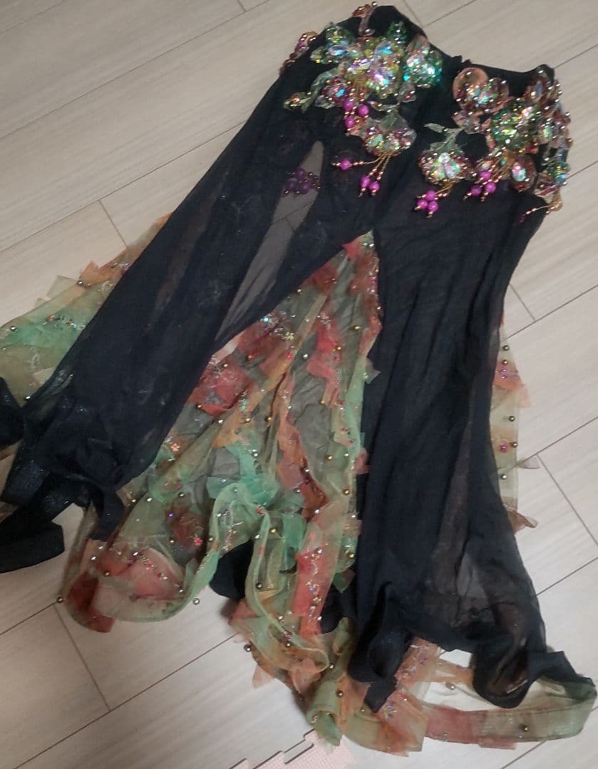 美品◯エジプト製 オリエンタル衣装 ベリーダンス