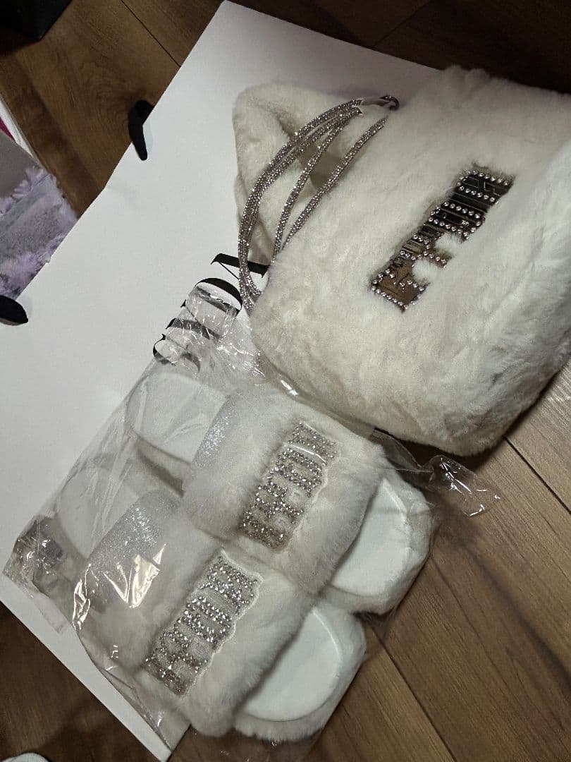 gydaノベルティ二点セット