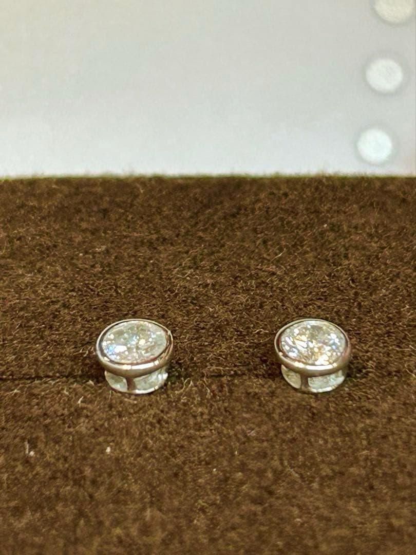 一粒ダイヤ 天然ダイヤ 0.517ct プラチナ フクリンピアス Pt900