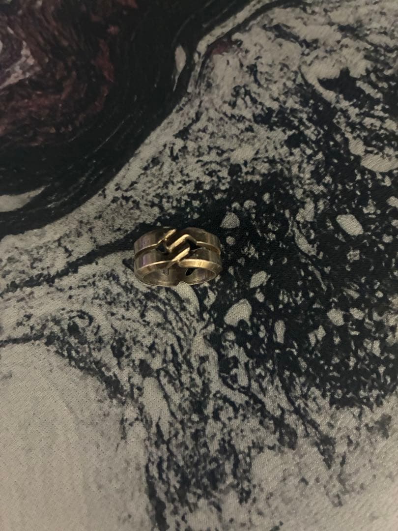 gucci ノットリング18号