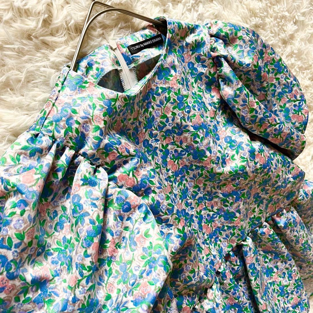 ツルバイマリコオイカワ　Eleonore flower　ペプラムブラウス　花柄