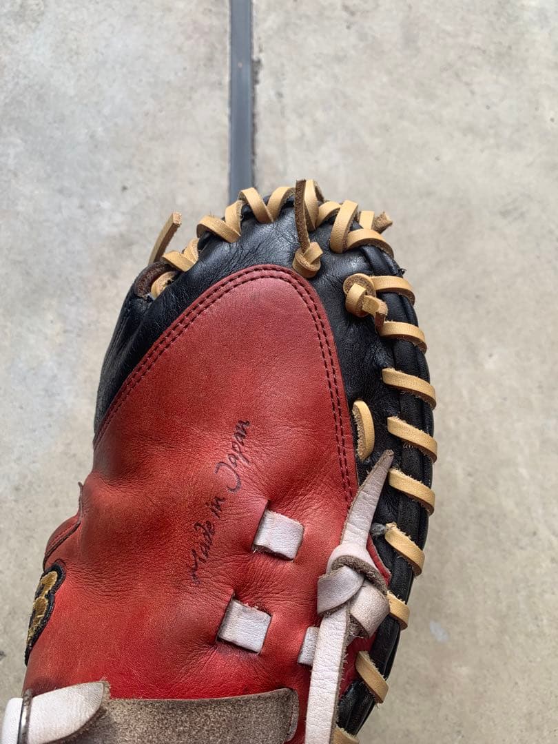 BELGARD ベルガード　軟式グローブ 日本製 赤黒　キャッチャーミット