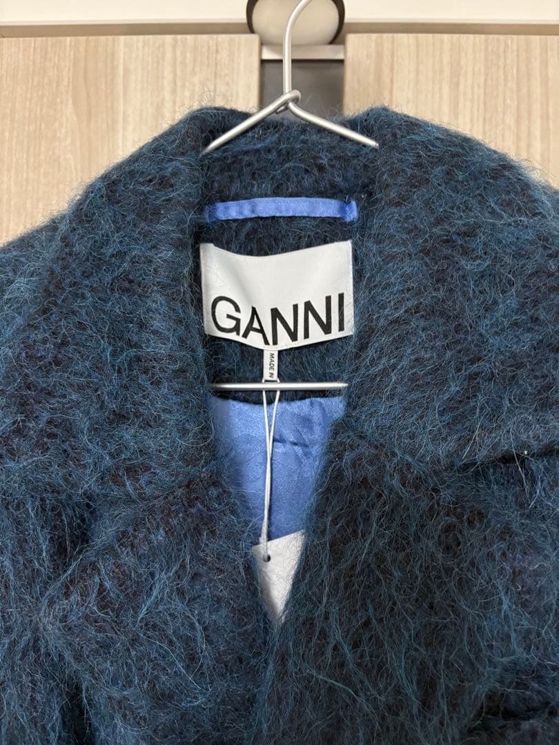 ジャケット・アウター GANNI Fluffy Wool Coat 38