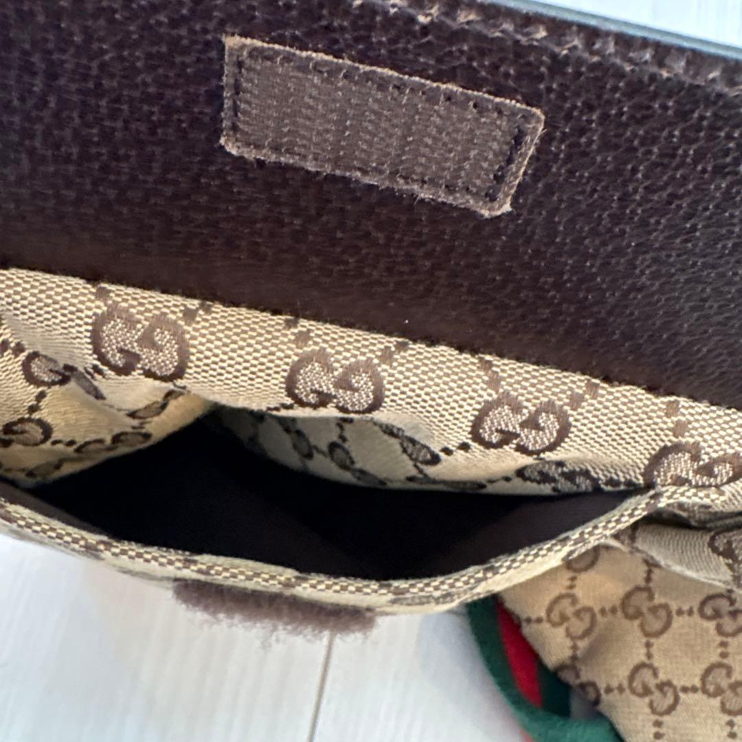 みゆき❗️GUCCI GGキャンバス ボディバッグ