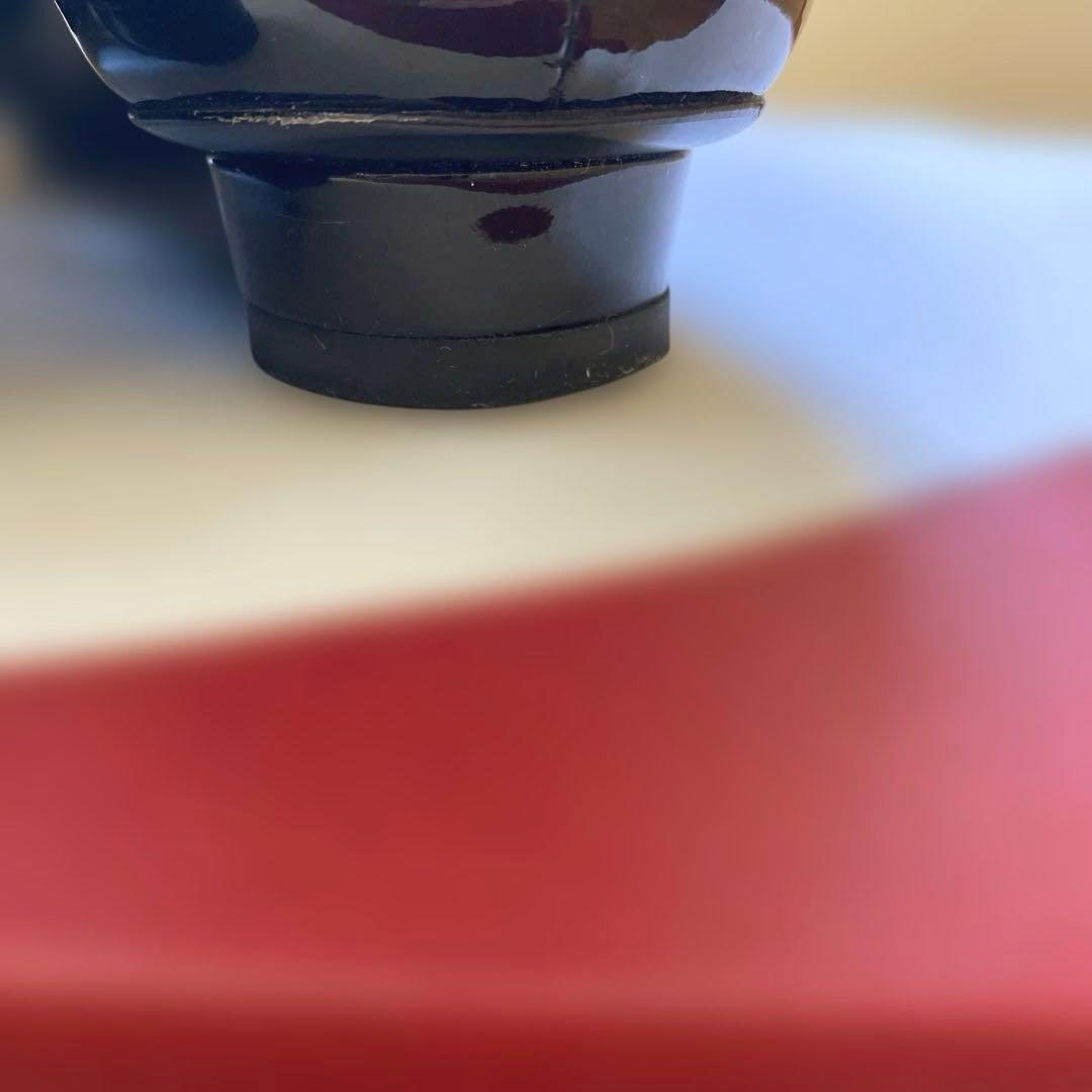 未使用に近い　美品　希少　フェラガモ　VIVA ブラックエナメル　７D 箱付き