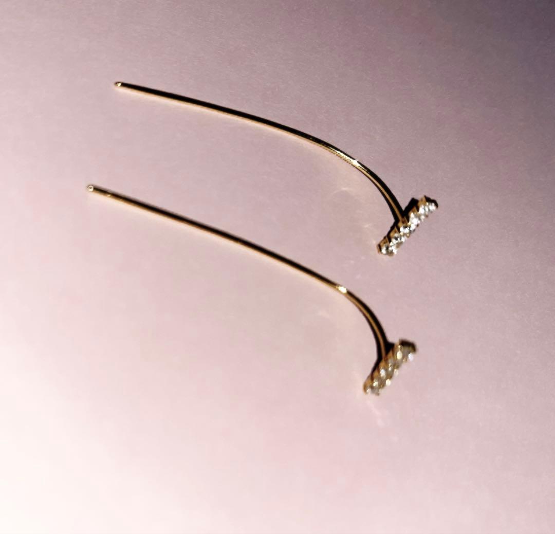 ダイヤモンド　0、2 ピアス　バーピアス　ポスト部分多少ゆがみあり