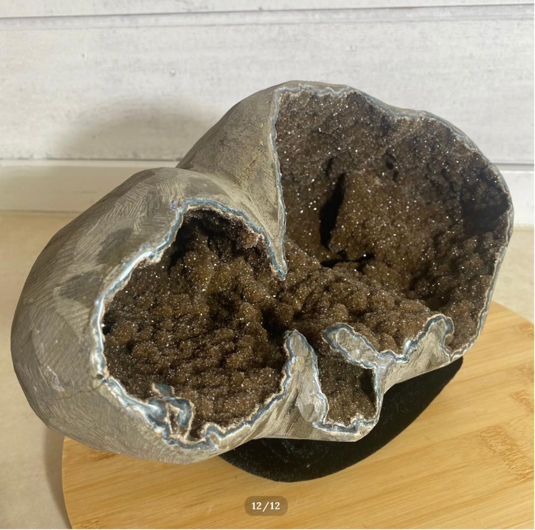 【ブラウン アメジスト】ウルグアイの秘宝 ― アメジストドーム ジオード