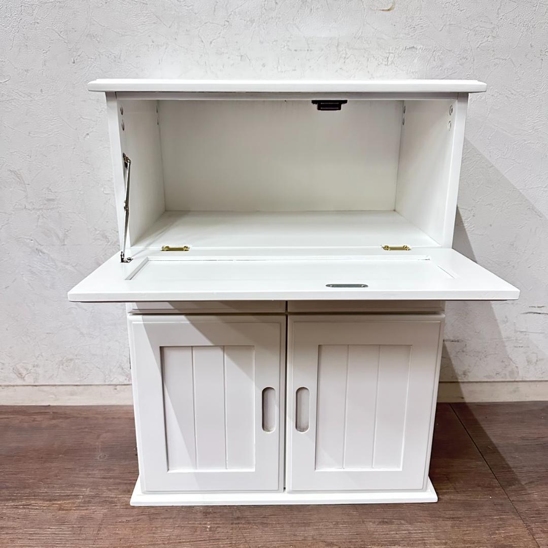 【新品・未使用】　キッチンワゴン　天板タイル　キャスター付き　収納