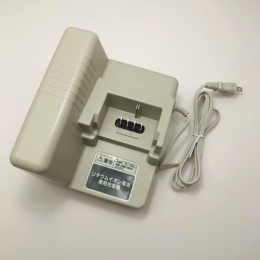 【未使用品】Panasonic パナソニック NKJ033B 充電器