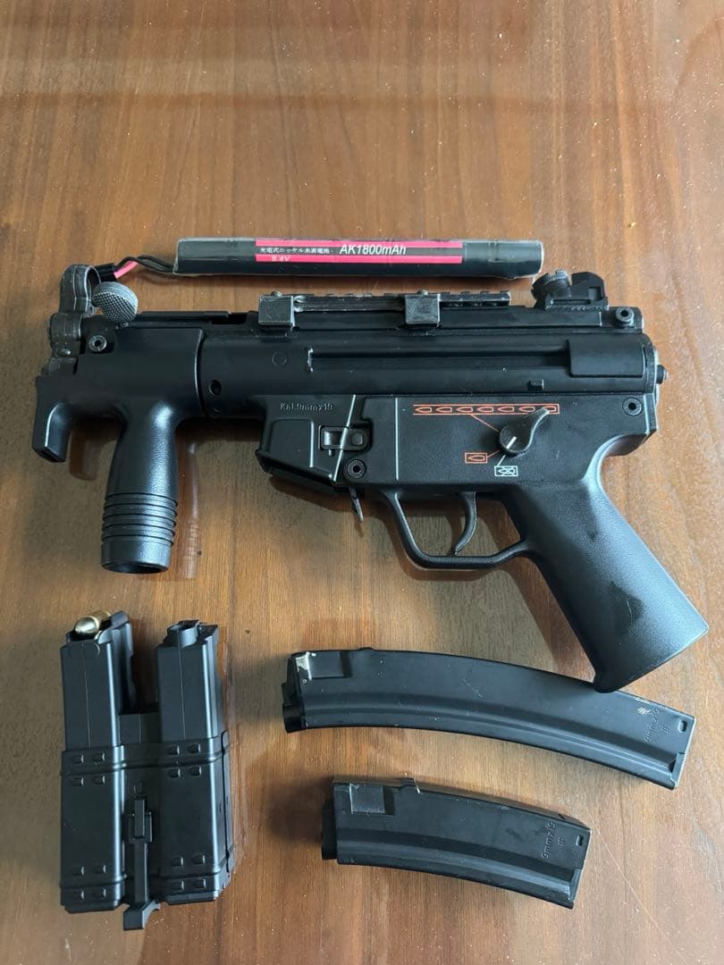 東京マルイ 電動ガン MP5K ハイマウント バッテリー マガジンセット