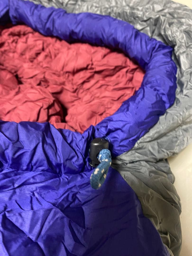 美品！人気の定番！モンベル！高品質 650FP ダウンハガー#2 収納袋付き！